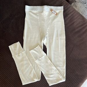Skims nude leggings size M